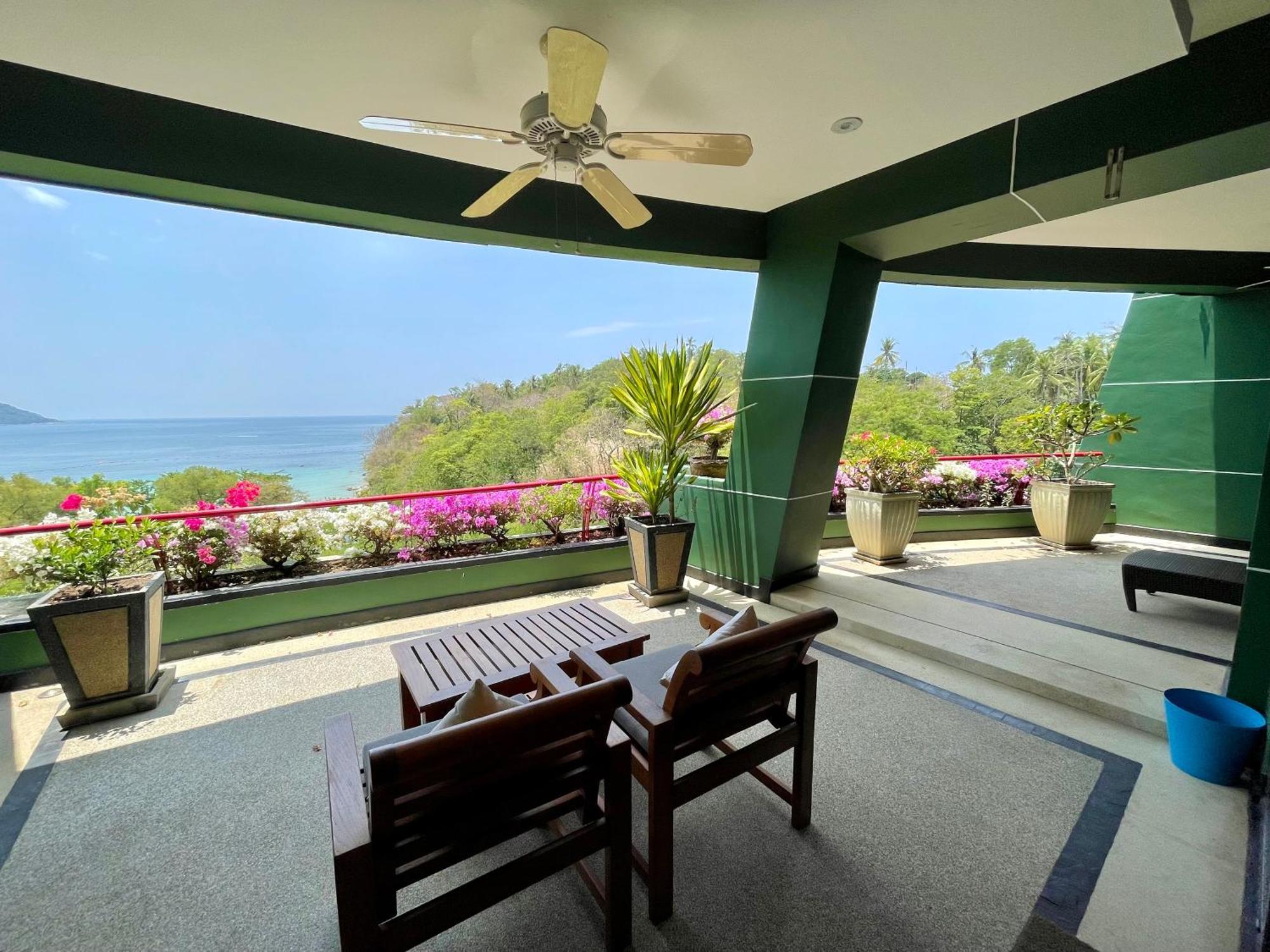Sea View Sanctuary *